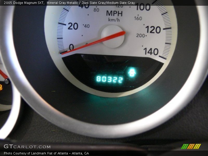 Mineral Gray Metallic / Dark Slate Gray/Medium Slate Gray 2005 Dodge Magnum SXT