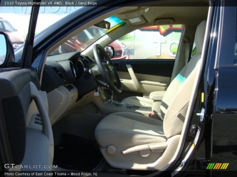 Black / Sand Beige 2010 Toyota Highlander V6 4WD