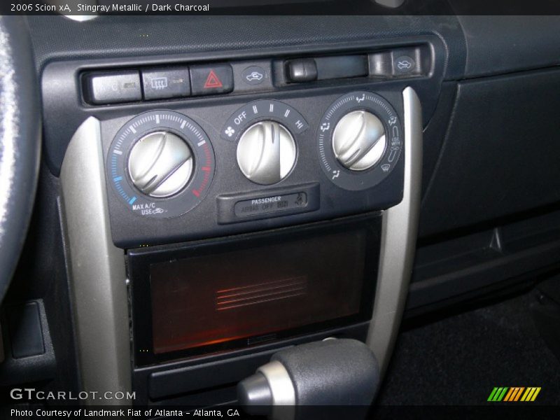 Stingray Metallic / Dark Charcoal 2006 Scion xA