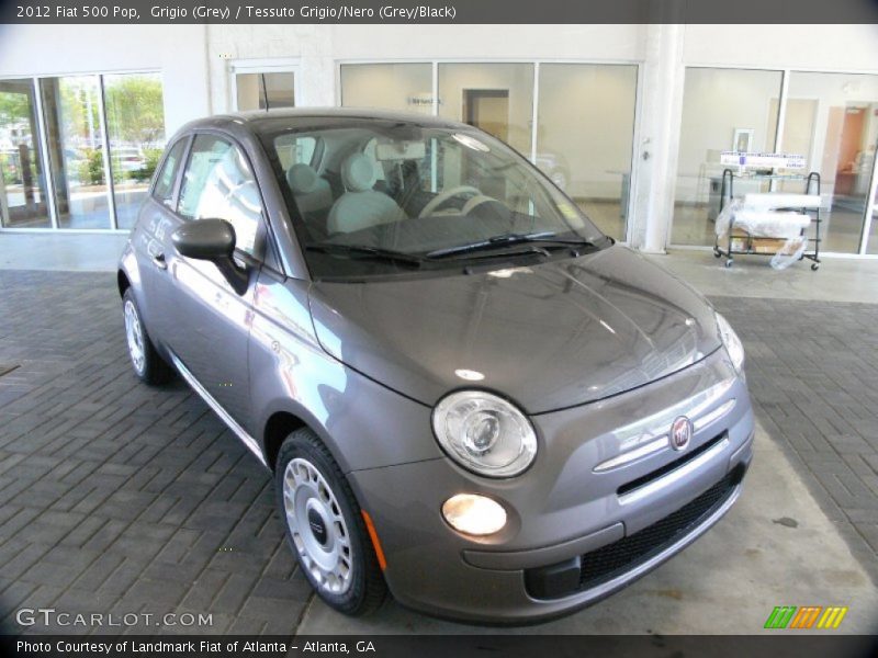 Grigio (Grey) / Tessuto Grigio/Nero (Grey/Black) 2012 Fiat 500 Pop