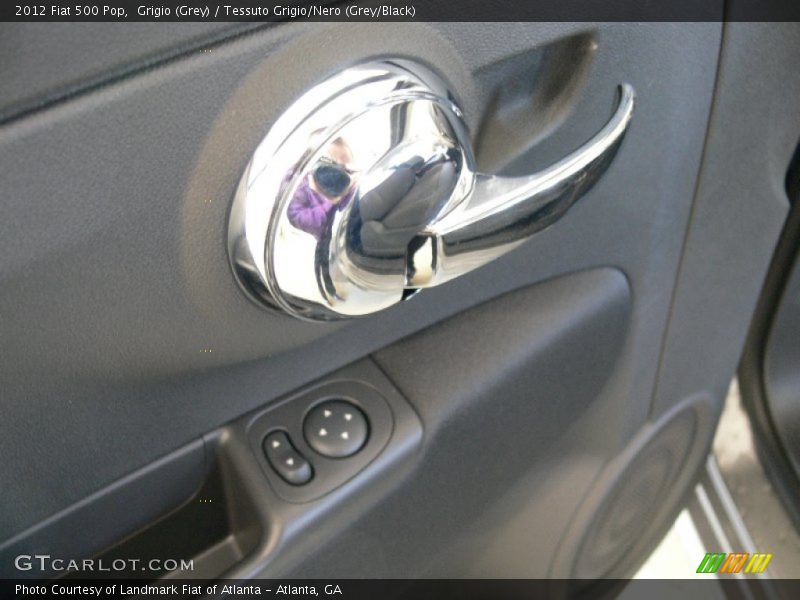 Grigio (Grey) / Tessuto Grigio/Nero (Grey/Black) 2012 Fiat 500 Pop