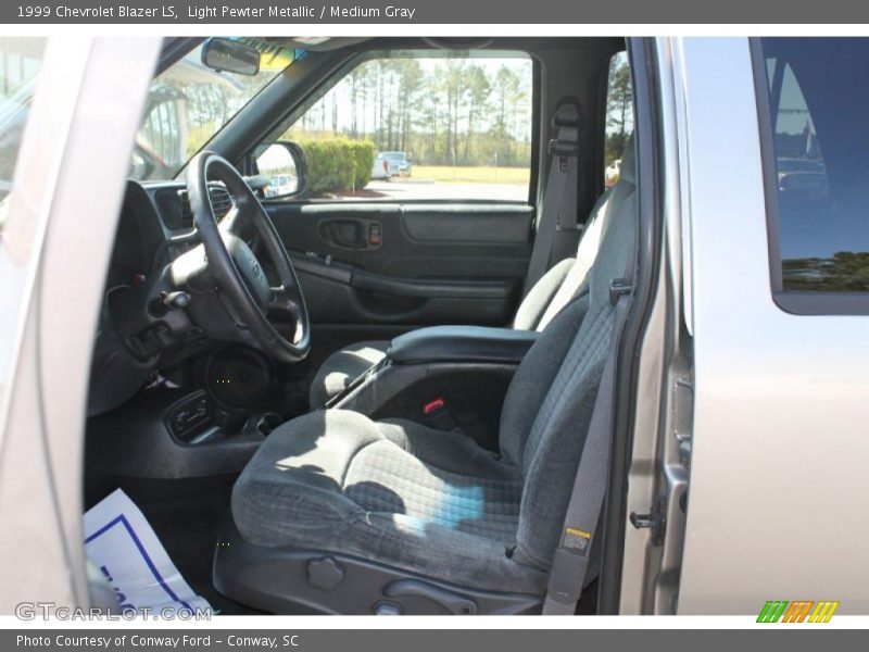 Light Pewter Metallic / Medium Gray 1999 Chevrolet Blazer LS