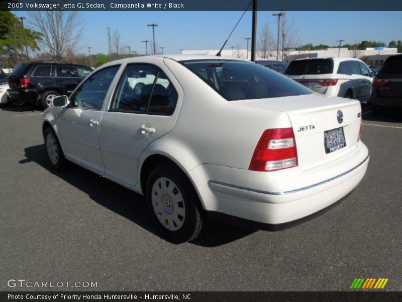 Campanella White / Black 2005 Volkswagen Jetta GL Sedan