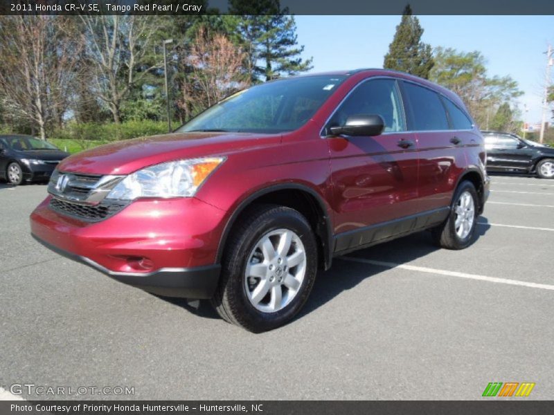 Tango Red Pearl / Gray 2011 Honda CR-V SE