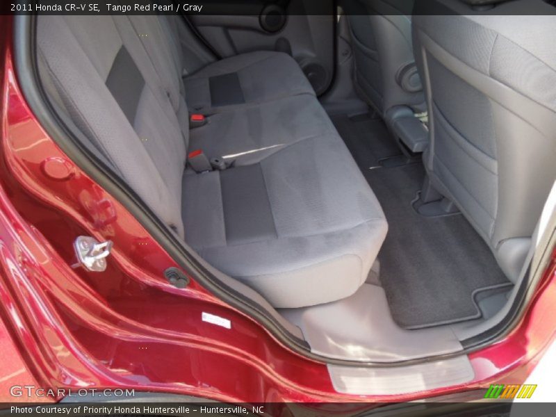 Tango Red Pearl / Gray 2011 Honda CR-V SE