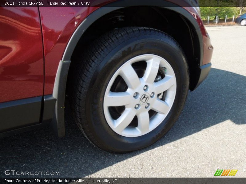 Tango Red Pearl / Gray 2011 Honda CR-V SE