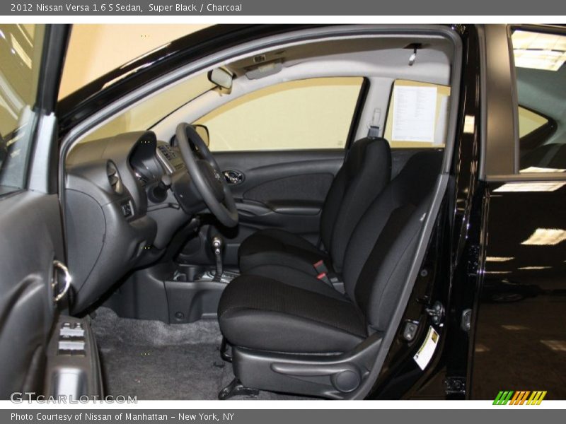 Super Black / Charcoal 2012 Nissan Versa 1.6 S Sedan