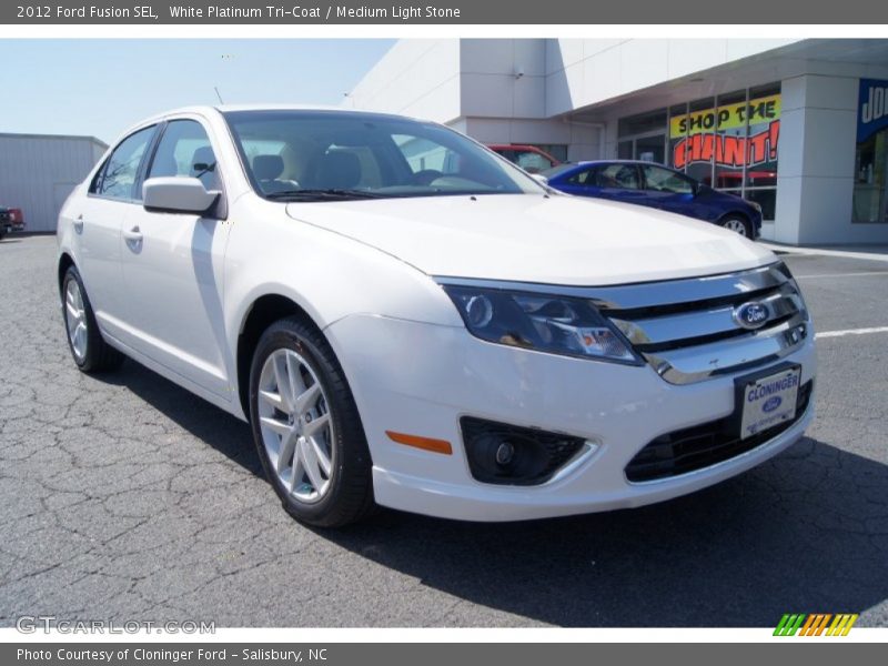White Platinum Tri-Coat / Medium Light Stone 2012 Ford Fusion SEL