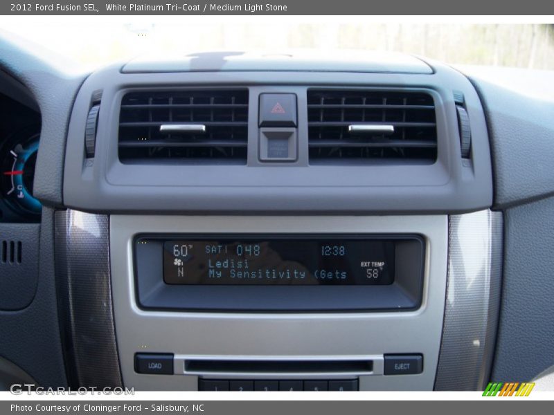 White Platinum Tri-Coat / Medium Light Stone 2012 Ford Fusion SEL