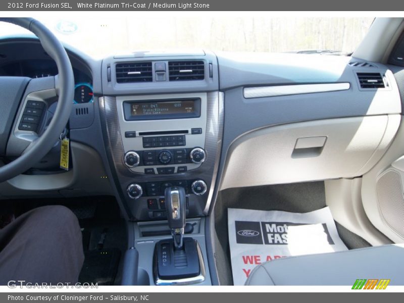 White Platinum Tri-Coat / Medium Light Stone 2012 Ford Fusion SEL