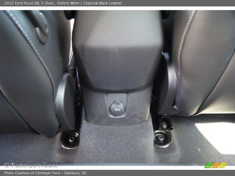 Oxford White / Charcoal Black Leather 2012 Ford Focus SEL 5-Door