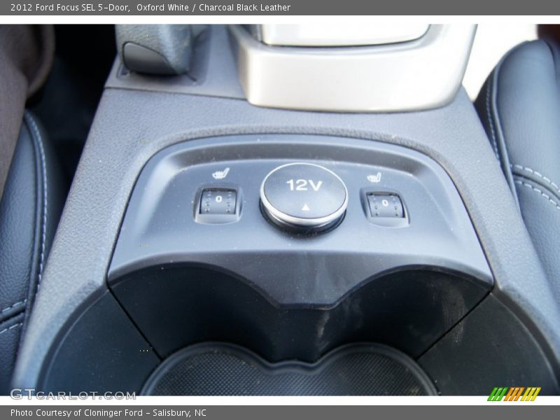 Oxford White / Charcoal Black Leather 2012 Ford Focus SEL 5-Door