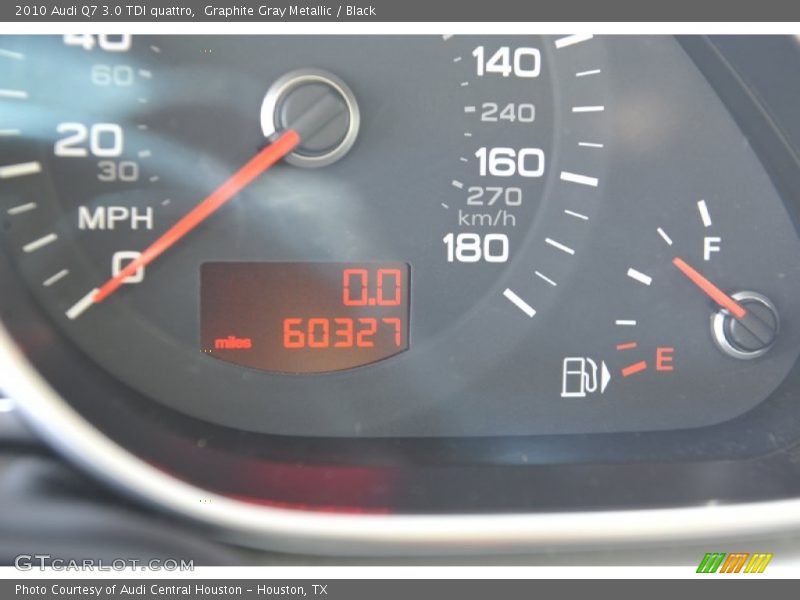 Graphite Gray Metallic / Black 2010 Audi Q7 3.0 TDI quattro