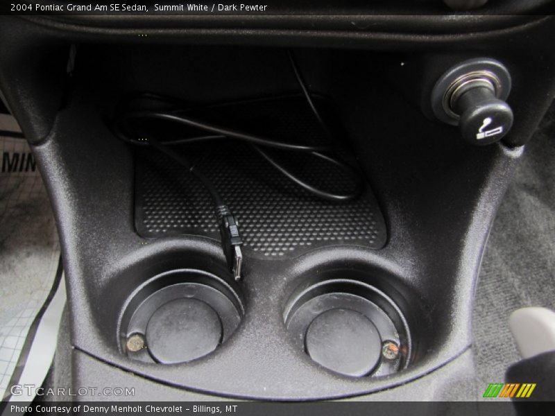 Summit White / Dark Pewter 2004 Pontiac Grand Am SE Sedan