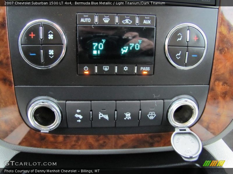 Bermuda Blue Metallic / Light Titanium/Dark Titanium 2007 Chevrolet Suburban 1500 LT 4x4