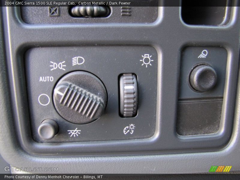 Controls of 2004 Sierra 1500 SLE Regular Cab