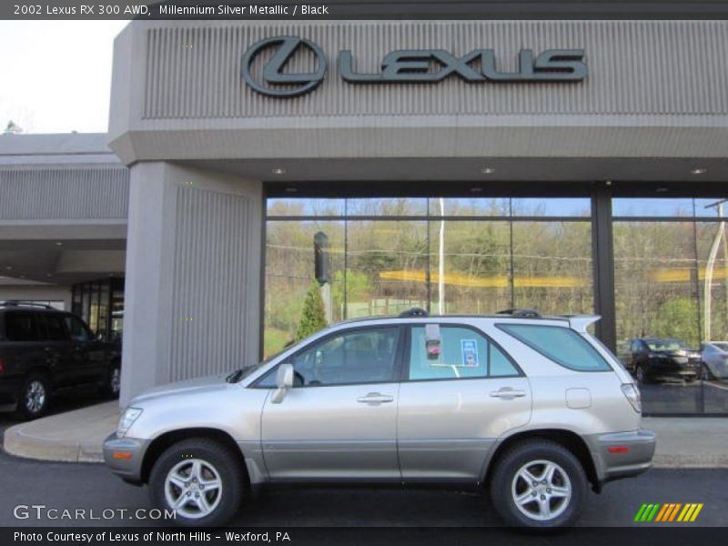 Millennium Silver Metallic / Black 2002 Lexus RX 300 AWD