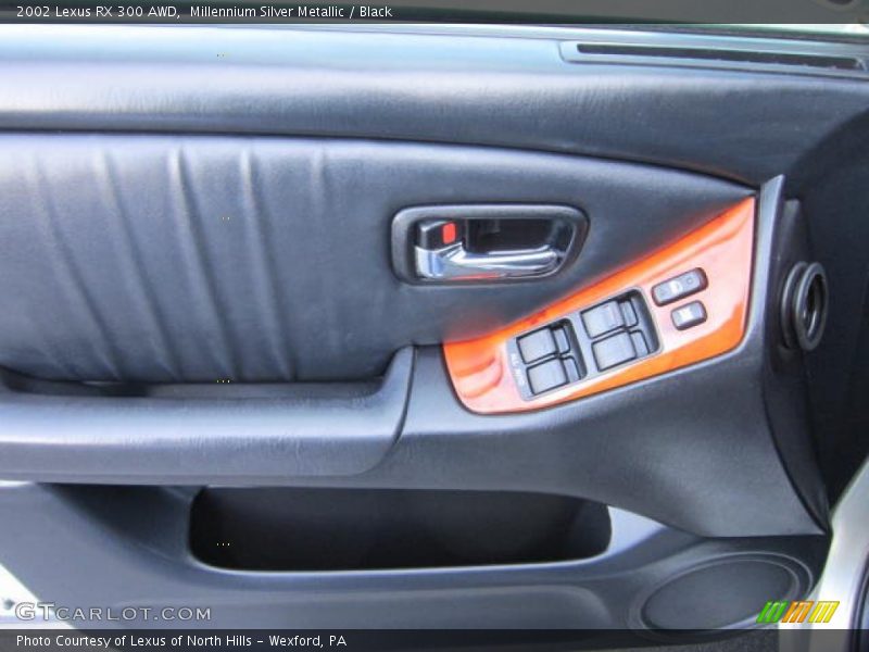Millennium Silver Metallic / Black 2002 Lexus RX 300 AWD