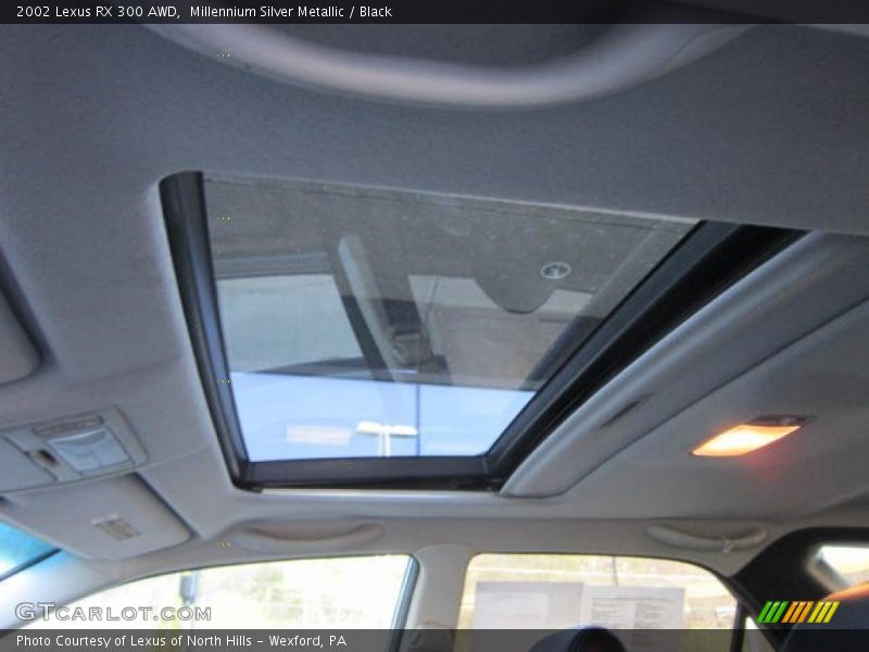 Millennium Silver Metallic / Black 2002 Lexus RX 300 AWD