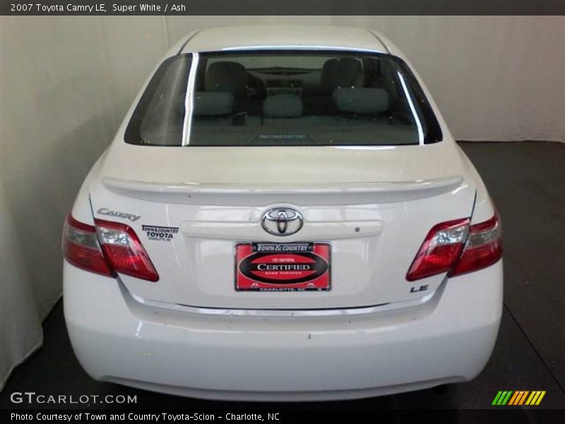 Super White / Ash 2007 Toyota Camry LE