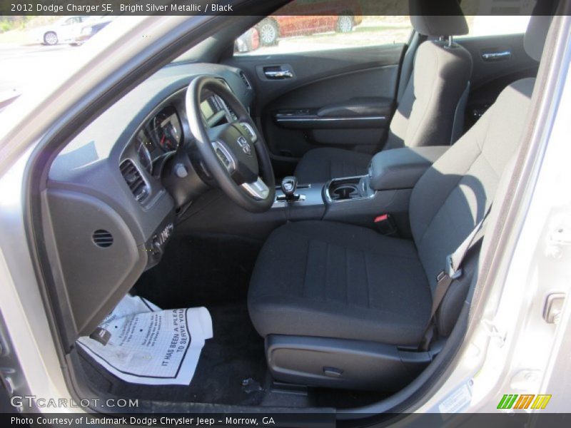 Bright Silver Metallic / Black 2012 Dodge Charger SE