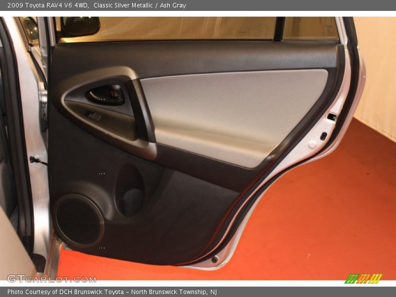 Classic Silver Metallic / Ash Gray 2009 Toyota RAV4 V6 4WD