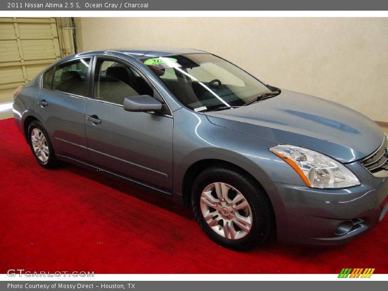 Ocean Gray / Charcoal 2011 Nissan Altima 2.5 S