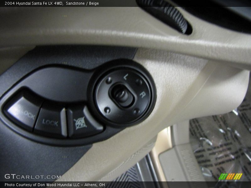 Sandstone / Beige 2004 Hyundai Santa Fe LX 4WD