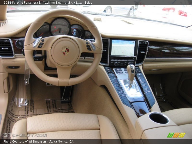 Yachting Blue Metallic / Luxor Beige 2011 Porsche Panamera S