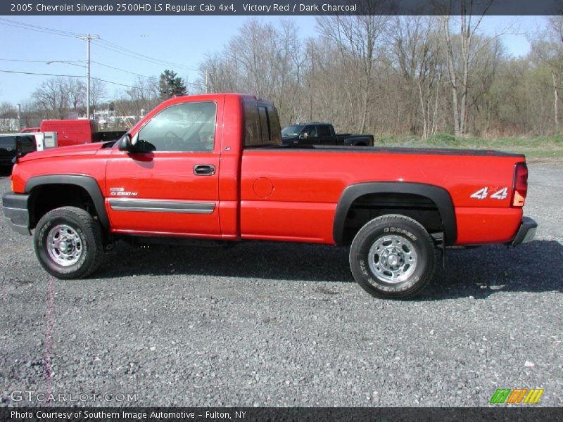 Victory Red / Dark Charcoal 2005 Chevrolet Silverado 2500HD LS Regular Cab 4x4