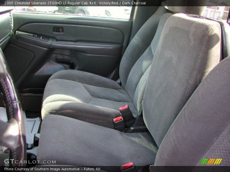 Victory Red / Dark Charcoal 2005 Chevrolet Silverado 2500HD LS Regular Cab 4x4