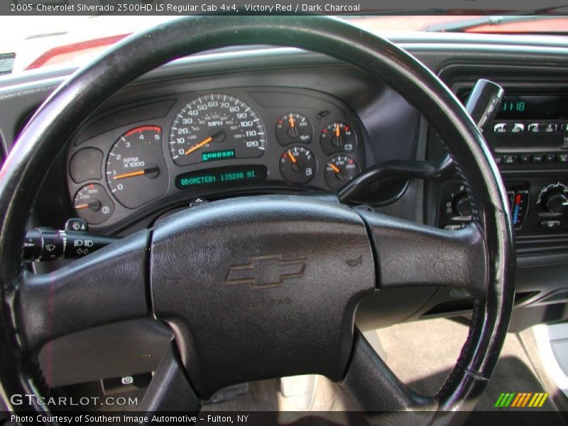 Victory Red / Dark Charcoal 2005 Chevrolet Silverado 2500HD LS Regular Cab 4x4