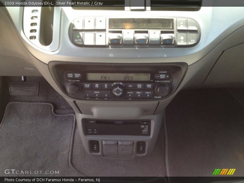 Silver Pearl Metallic / Gray 2009 Honda Odyssey EX-L