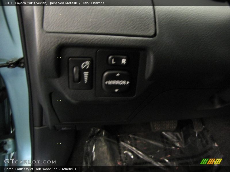 Jade Sea Metallic / Dark Charcoal 2010 Toyota Yaris Sedan