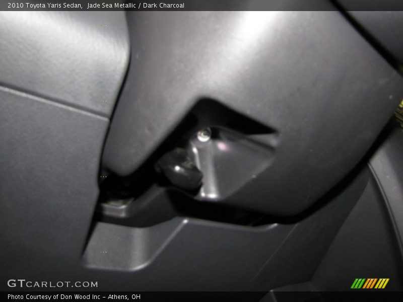 Jade Sea Metallic / Dark Charcoal 2010 Toyota Yaris Sedan