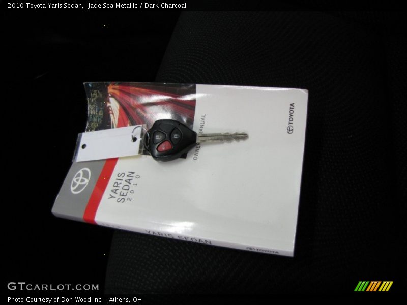 Jade Sea Metallic / Dark Charcoal 2010 Toyota Yaris Sedan