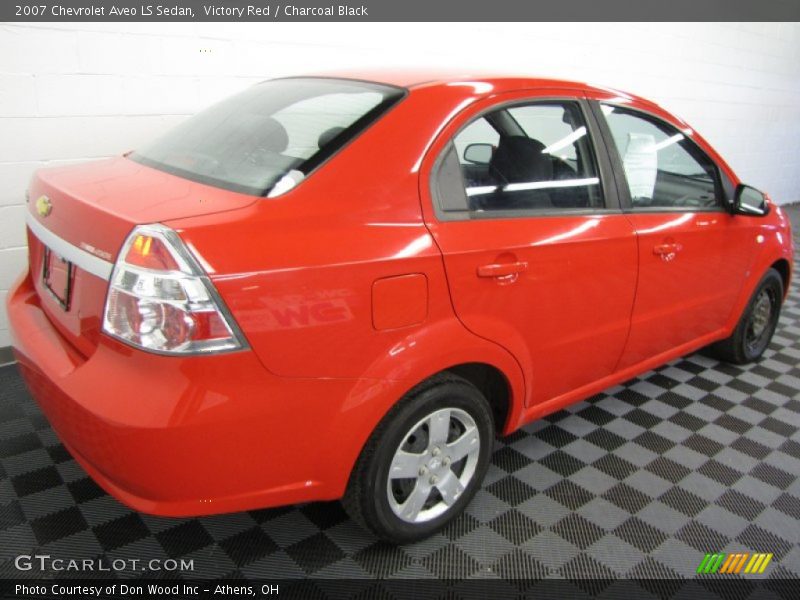 Victory Red / Charcoal Black 2007 Chevrolet Aveo LS Sedan