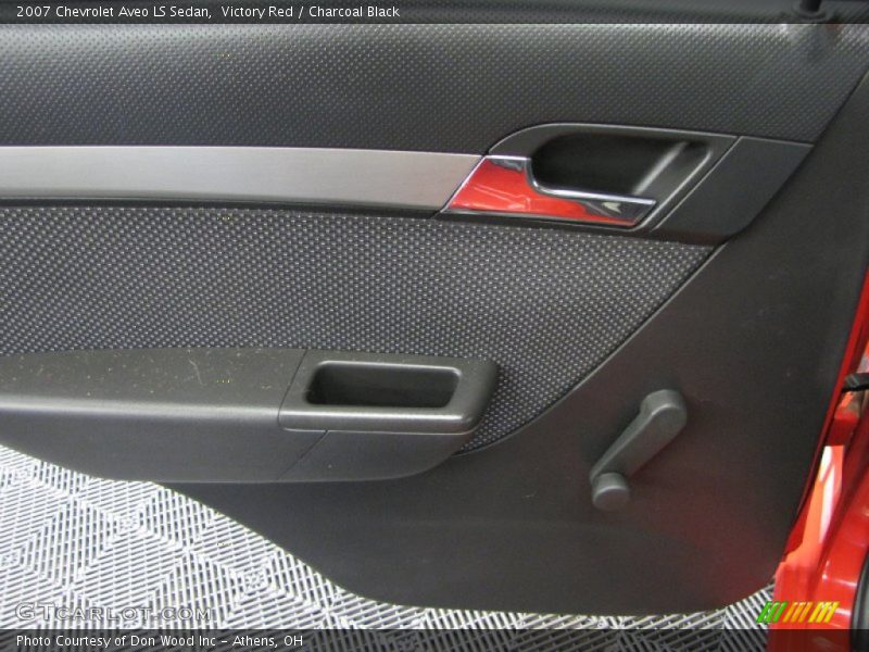 Victory Red / Charcoal Black 2007 Chevrolet Aveo LS Sedan