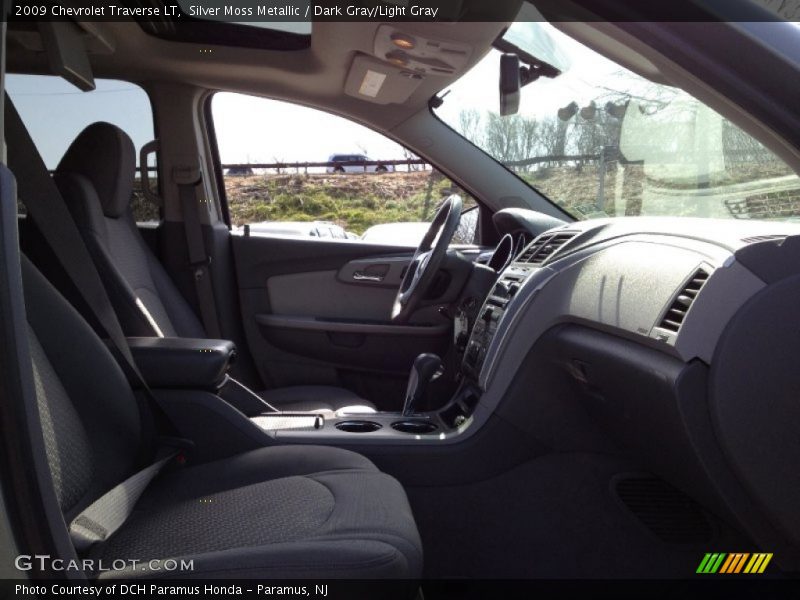 Silver Moss Metallic / Dark Gray/Light Gray 2009 Chevrolet Traverse LT