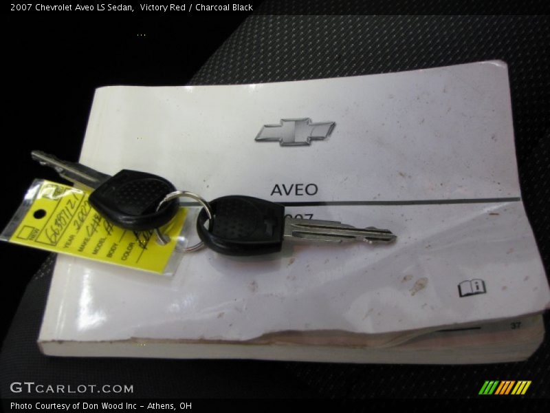 Victory Red / Charcoal Black 2007 Chevrolet Aveo LS Sedan