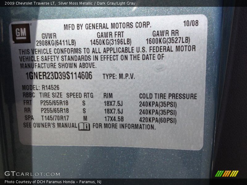 Silver Moss Metallic / Dark Gray/Light Gray 2009 Chevrolet Traverse LT