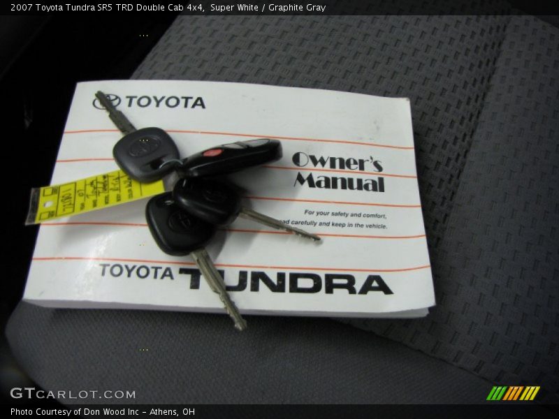 Super White / Graphite Gray 2007 Toyota Tundra SR5 TRD Double Cab 4x4