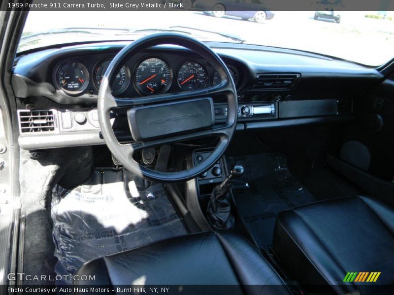 Dashboard of 1989 911 Carrera Turbo