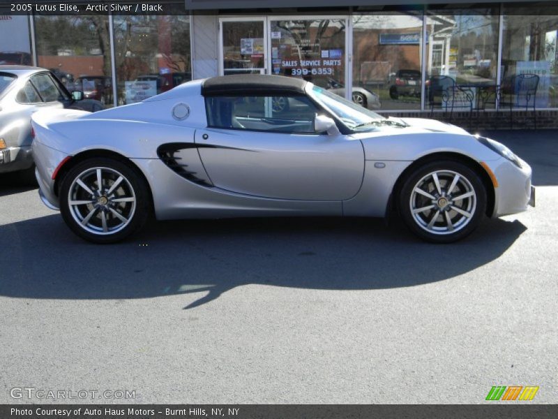 Arctic Silver / Black 2005 Lotus Elise