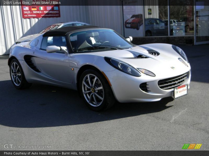 Arctic Silver / Black 2005 Lotus Elise