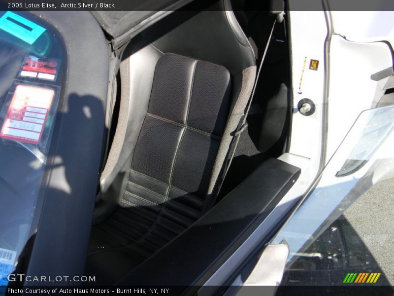 Arctic Silver / Black 2005 Lotus Elise