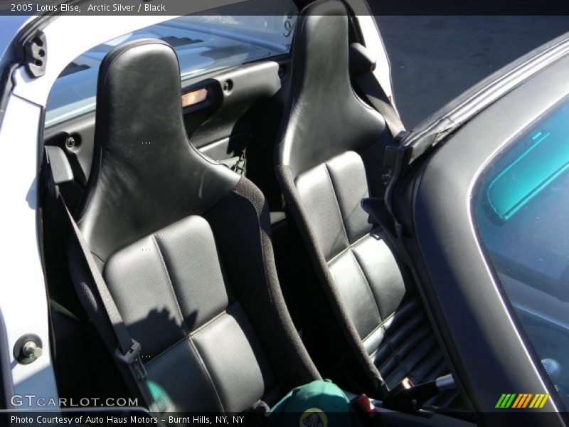 Arctic Silver / Black 2005 Lotus Elise