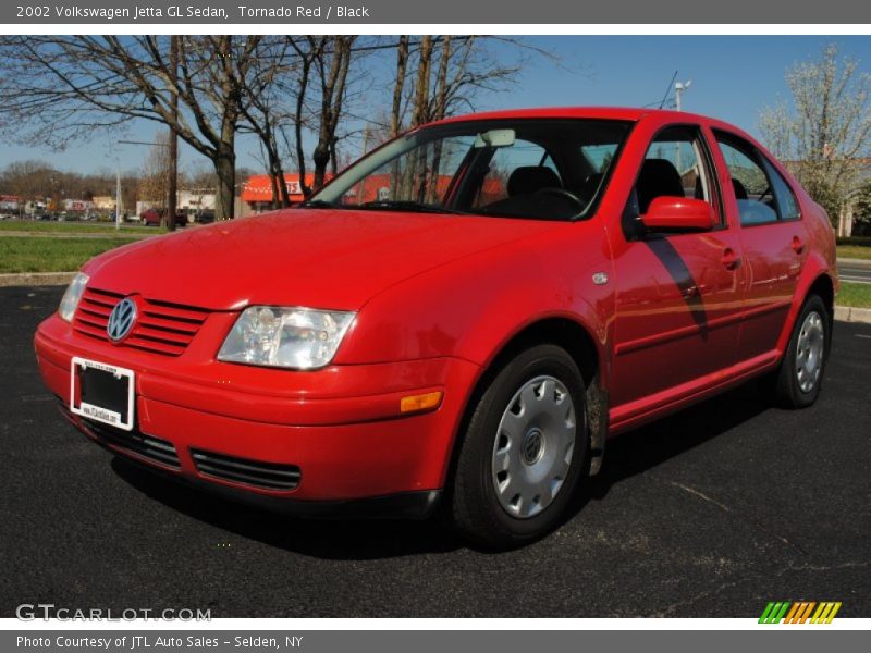 Tornado Red / Black 2002 Volkswagen Jetta GL Sedan