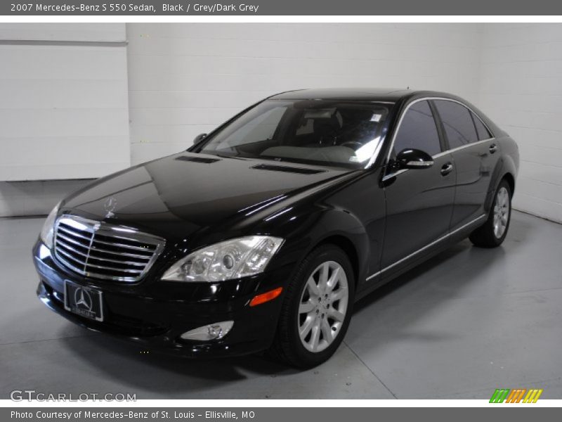 Black / Grey/Dark Grey 2007 Mercedes-Benz S 550 Sedan