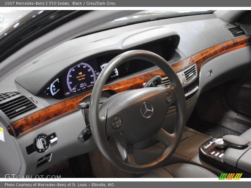 Black / Grey/Dark Grey 2007 Mercedes-Benz S 550 Sedan